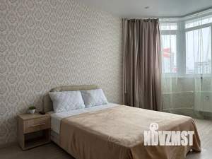 1-к квартира, посуточно, 37м2, 13/17 этаж