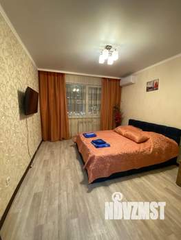 1-к квартира, посуточно, 40м2, 5/17 этаж