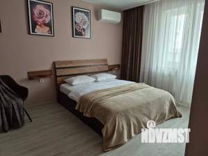 1-к квартира, посуточно, 40м2, 10/17 этаж