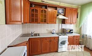 1-к квартира, посуточно, 42м2, 3/10 этаж