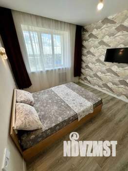 2-к квартира, посуточно, 65м2, 8/18 этаж