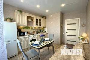 1-к квартира, посуточно, 44м2, 1/1 этаж