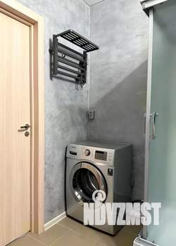 1-к квартира, посуточно, 38м2, 10/18 этаж