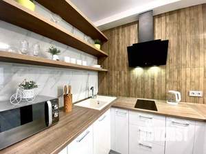 1-к квартира, посуточно, 45м2, 1/1 этаж