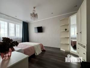 1-к квартира, посуточно, 36м2, 7/17 этаж