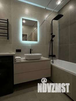 1-к квартира, посуточно, 54м2, 2/19 этаж