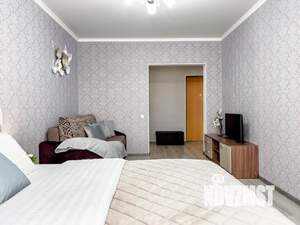 1-к квартира, посуточно, 45м2, 1/1 этаж