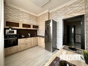 2-к квартира, посуточно, 65м2, 1/1 этаж