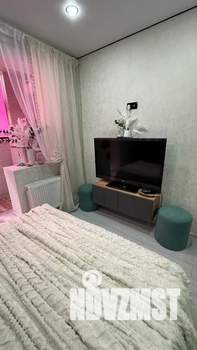 Студия квартира, посуточно, 28м2, 3/18 этаж