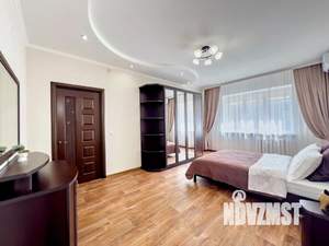 2-к квартира, посуточно, 80м2, 1/1 этаж