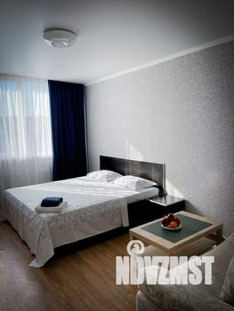 1-к квартира, посуточно, 43м2, 1/1 этаж