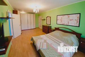 3-к квартира, посуточно, 105м2, 1/5 этаж