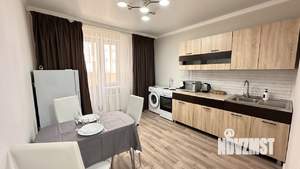 1-к квартира, посуточно, 42м2, 5/25 этаж