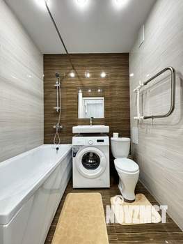 1-к квартира, посуточно, 43м2, 1/1 этаж