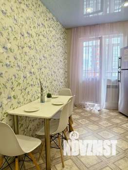 3-к квартира, посуточно, 80м2, 3/17 этаж