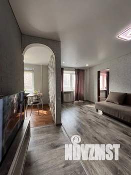 2-к квартира, посуточно, 42м2, 2/5 этаж