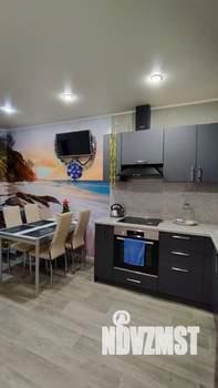 1-к квартира, посуточно, 40м2, 1/17 этаж