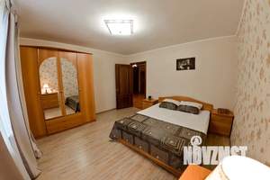 2-к квартира, посуточно, 91м2, 4/12 этаж