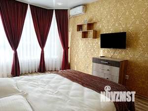 1-к квартира, посуточно, 35м2, 4/18 этаж