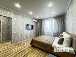 1-к квартира, посуточно, 43м2, 8/17 этаж