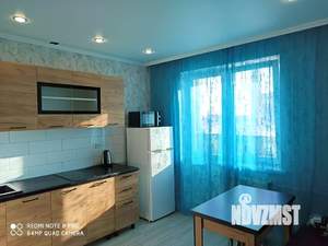 1-к квартира, посуточно, 35м2, 6/19 этаж