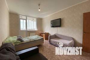 1-к квартира, посуточно, 40м2, 6/10 этаж