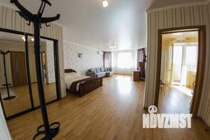 1-к квартира, посуточно, 55м2, 1/1 этаж