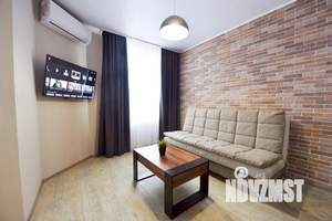 1-к квартира, посуточно, 55м2, 1/1 этаж