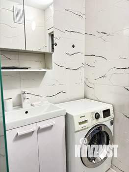 Студия квартира, посуточно, 27м2, 20/24 этаж