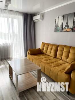 Студия квартира, посуточно, 35м2, 5/9 этаж