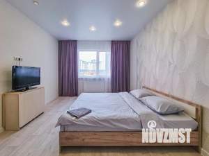 1-к квартира, посуточно, 70м2, 1/1 этаж