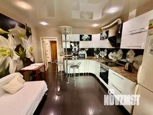 1-к квартира, посуточно, 42м2, 1/1 этаж