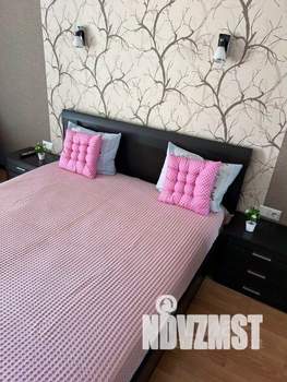 1-к квартира, посуточно, 60м2, 1/1 этаж