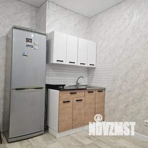 1-к квартира, посуточно, 38м2, 10/18 этаж