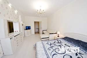 1-к квартира, посуточно, 49м2, 1/1 этаж