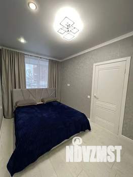 1-к квартира, посуточно, 39м2, 1/12 этаж