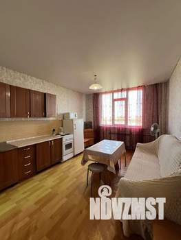 1-к квартира, посуточно, 50м2, 9/17 этаж
