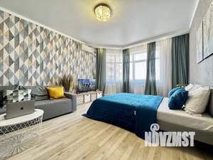 1-к квартира, посуточно, 42м2, 10/17 этаж