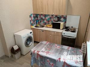 1-к квартира, посуточно, 40м2, 13/18 этаж