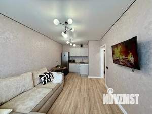 1-к квартира, посуточно, 42м2, 1/1 этаж