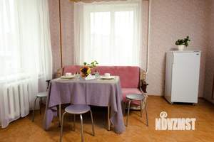 1-к квартира, посуточно, 50м2, 1/1 этаж