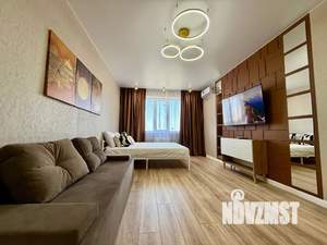 1-к квартира, посуточно, 38м2, 8/17 этаж