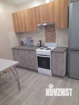 Студия квартира, посуточно, 34м2, 5/17 этаж