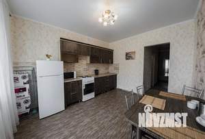 1-к квартира, посуточно, 49м2, 1/1 этаж