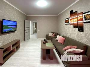 2-к квартира, посуточно, 60м2, 1/1 этаж