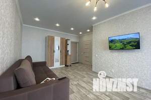 1-к квартира, посуточно, 45м2, 19/25 этаж