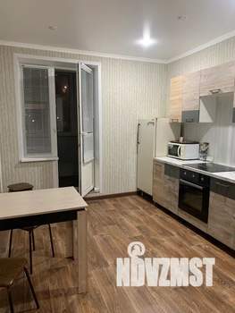 2-к квартира, посуточно, 70м2, 1/17 этаж