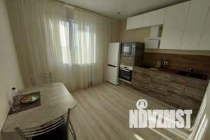 1-к квартира, посуточно, 40м2, 6/17 этаж