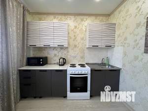 1-к квартира, посуточно, 38м2, 5/10 этаж