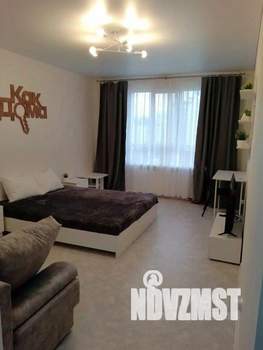 1-к квартира, посуточно, 43м2, 1/1 этаж